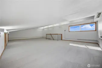 Bonus Loft Area - Generously sized additional 422 sq. ft. bonus room above the 3-Car Garage   — perfect for a workshop, home gym, or hobby space.