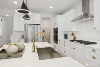 Pictures of Similar Home. Not pictures of actual home. Features, colors, layout may vary.