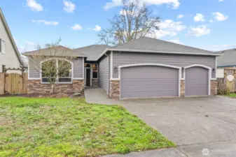 Welcome home - 4860 K St, Washougal, WA