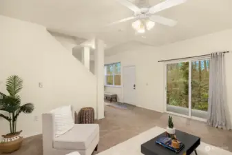 Large and spacious living room with direct access to the patio