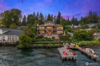 Waterside Living