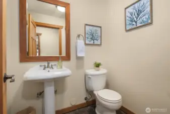 1/2 Bath
