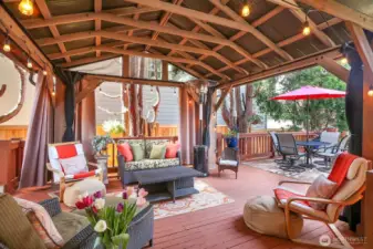 Covered deck pavillion stays with buyer