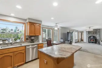 Kitchen/Family Room