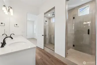 primary bath with walk-in Shower