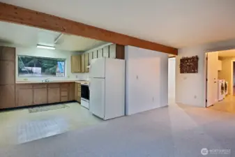 Attached 1-bedroom apartment
