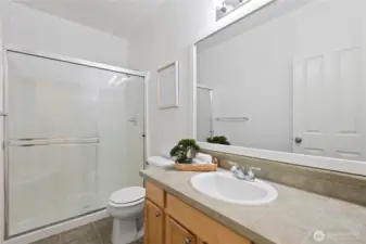 Upstairs full bath with shower tub combo
