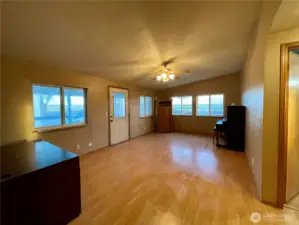 Large family room!