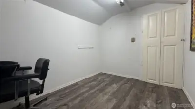 Extra storage with water and power