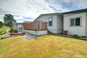 Spacious and quite backyard!