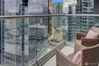 Balcony with gas line for BBQ