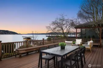 Relax on the waterfront deck and enjoy peaceful Lake Washington evenings.
