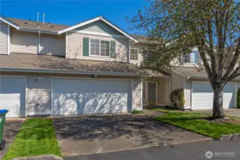 Come home to easy living! The front landscaping is maintained for you, and your fenced in patio space is private and maintenance free - no mowing!