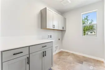 All pictures and videos are for representational purposes only. Actual colors and finishes will vary. Please see Site Agent for details.