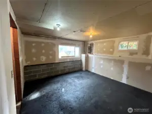 2nd basement room under primary bedroom