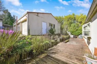 Access to the large 2 car shop with plenty of shop space located just off the back deck.