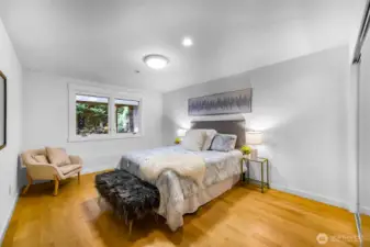 Secondary Bedroom!Very spacious and views from all rooms!