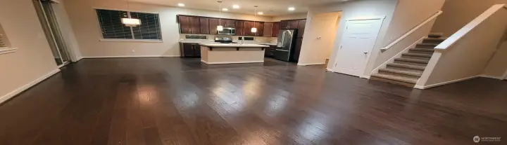 Dining Area & Kitchen