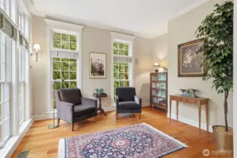 Cozy sitting room off foyer.