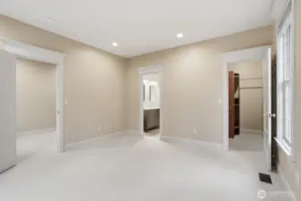 Jack & Jill bedroom #2