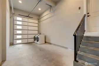 Garage - additional set of washer/dryter