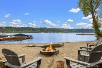 Lakewood Shores' private beach