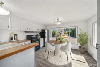 Kitchen with Eating Space