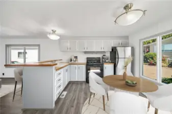Kitchen with Eating Space