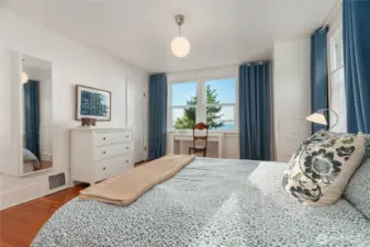 More beautiful views of the bay