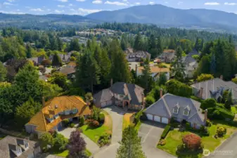 Beautiful Highland Park neighborhood in Sammamish