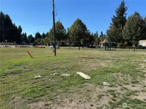 Looking at Littlerock Rd