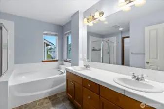 Primary 5-Piece Bath