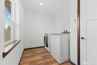 2nd-level laundry with a closet