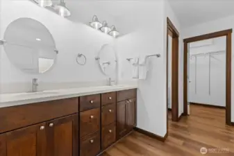 5-piece primary bathroom