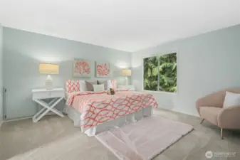 Gorgeous primary bedroom. Note the new carpeting throughout the upstairs areas.
