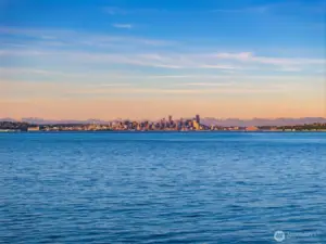Spellbinding 180* views with Seattle front and center.
