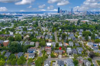 This is a dream lot, a rare offering of this much space in a such beautiful in-city Seattle location. This is an exciting opportunity for a one-of-a-kind special creation that honors the long legacy of this property.