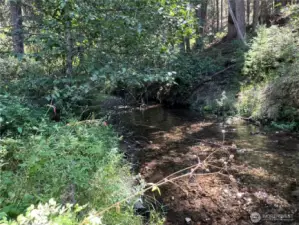 Enjoy your private retreat near the creek. Walk to the creek from behind the barn or drive around to access the park from an adjacent road.