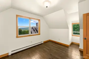 Uppers ADU Bedroom