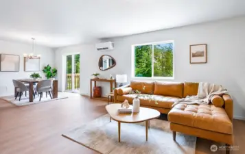 Photographs are for illustrative purposes only. Features, finishes, interior/exterior colors, landscaping and floorplan shown may vary from actual homes built.