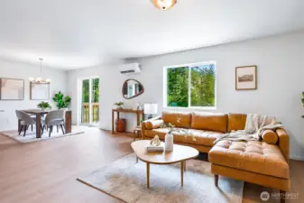 Photographs are for illustrative purposes only. Features, finishes, interior/exterior colors, landscaping and floorplan shown may vary from actual homes built.