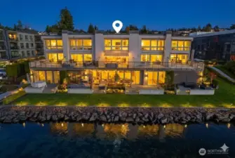 Hugging the waters edge of Downtown Kirkland