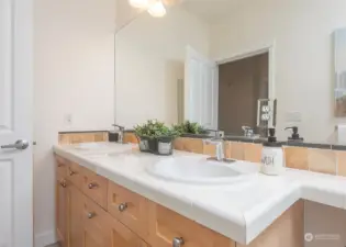 Double sinks in the primary bathroom.