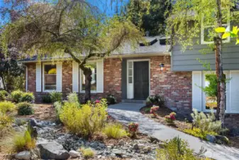 Beautiful 7209 76th Ave SE