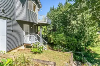 Convenient separate entrance to the mother-in-law suite located on the side of the property.