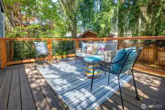 Perfect deck for entertaining.