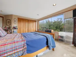 Another view of the primary bedroom