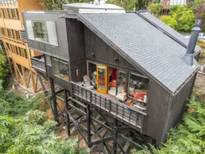 This is truly a NW contemperary!