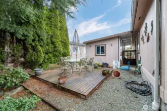 Side yard and porch for outdoor relaxation