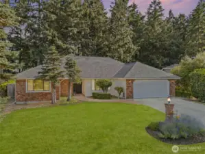 Impeccable Updated Zetterberg Resale! Newer Roof, Mature Manicured PNW Landscape!